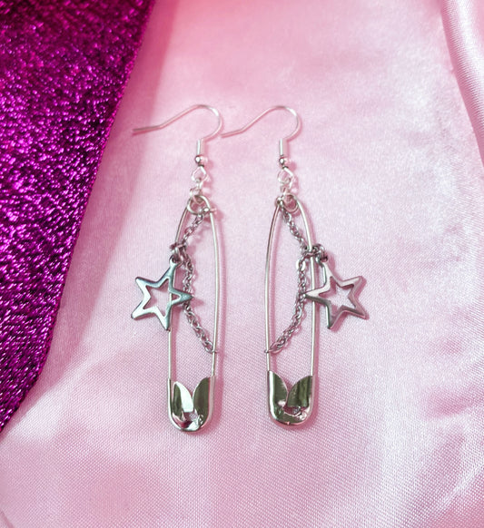 Safety pin with star charm earrings