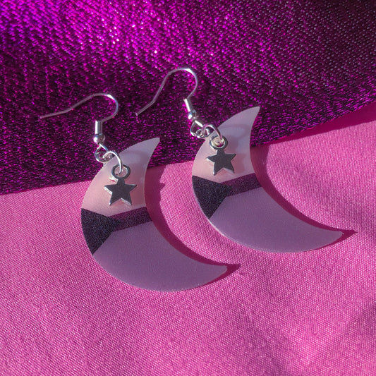 Demisexual crescent moon flag earrings