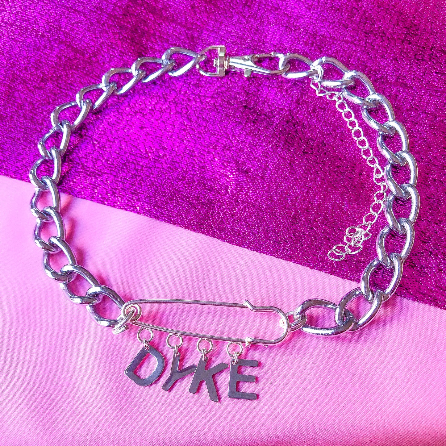 Dyke kilt pin chunky chain choker necklace